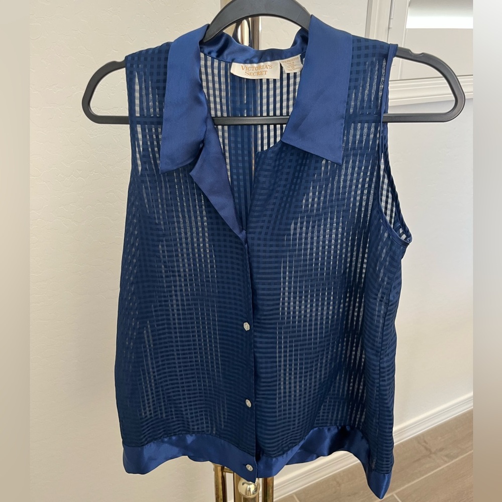 Vintage Gold Label Victoria's Secret Blue Sleeveless Button Down Shirt